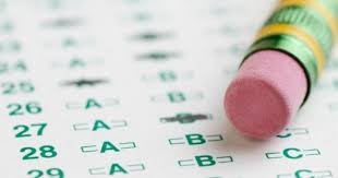 Kiến nghị bỏ thi trắc nghiệm môn Toán kì thi THPT quốc gia: “Lỗi” nằm ở hình thức thi hay ở tư duy dạy và học?