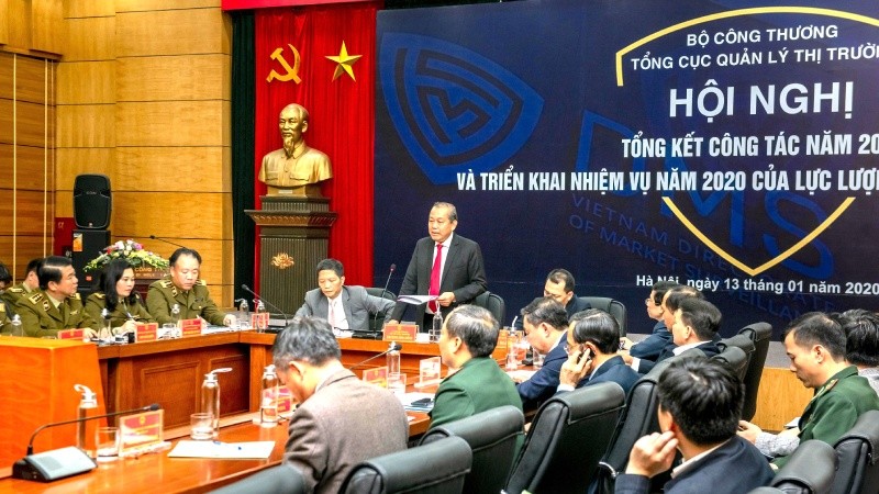 Phó Thủ tướng Thường trực Chính phủ Trương Hòa Bình phát biểu tại Hội nghị