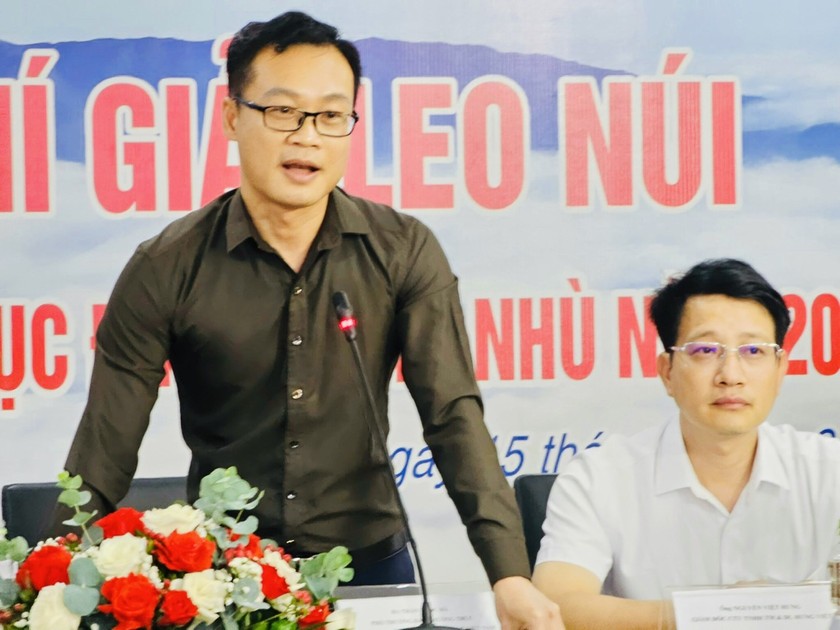 Ông Trần Ngọc Hà, Phó tổng biên tập Báo Pháp luật Việt Nam, Phó trưởng ban tổ chức giải - phát biểu tại buổi họp báo