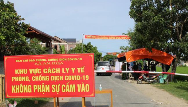 Khu vực cách ly y tế tại xã An Hòa, Quỳnh Lưu (Nghệ An). (Ảnh: NTV)