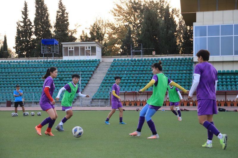 ĐT nữ đang có tâm lý thoải mái trước trận đấu mở màn tại Dushanbe (Tajikistan)