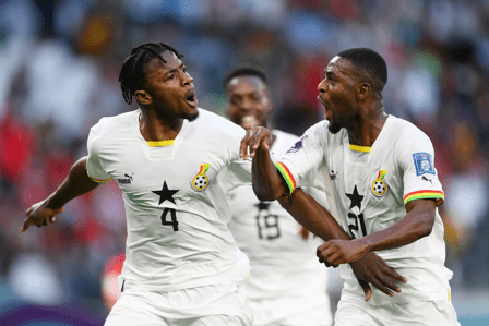Ghana trỗi dậy mạnh mẽ