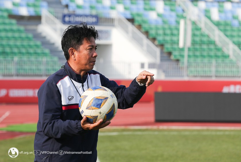 HLV Hoàng Anh Tuấn thận trọng trước cơ hội đi tiếp của U20 Việt Nam ảnh 1