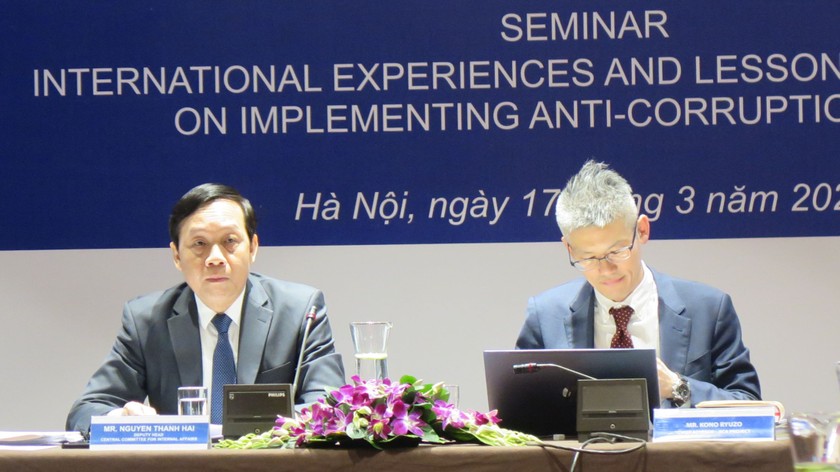 Ông Nguyễn Thanh Hải, Phó trưởng Ban Nội chính Trung ương và ông Kono Ryuzo, Cố vấn trưởng Dự án JICA Pháp luật và Tư pháp đồng chủ trì Hội thảo.