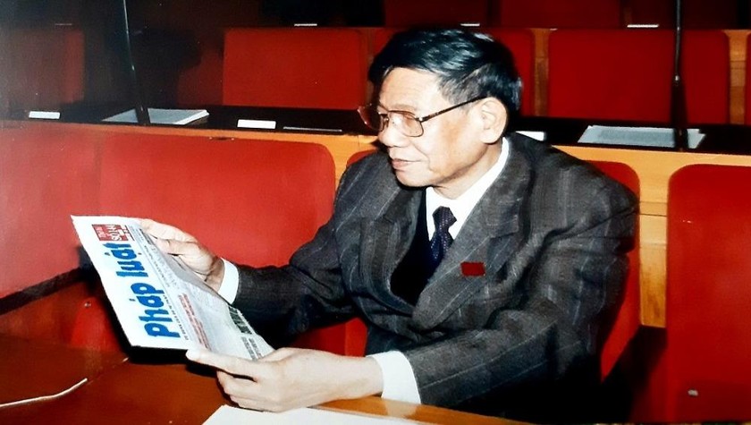 Tổng bí thư Lê Khả Phiêu dành tình cảm đặc biệt với báo Pháp luật.