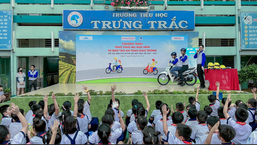 CÔNG TY TNHH XE MÁY HOÀNG VIỆT tuyển kế toán