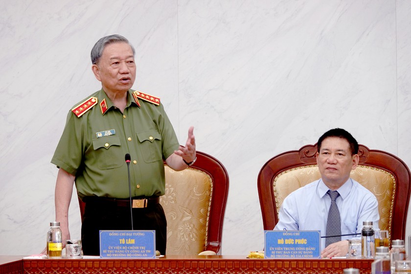 Đại tướng, Bộ trưởng Tô Lâm phát biểu tại buổi làm việc.