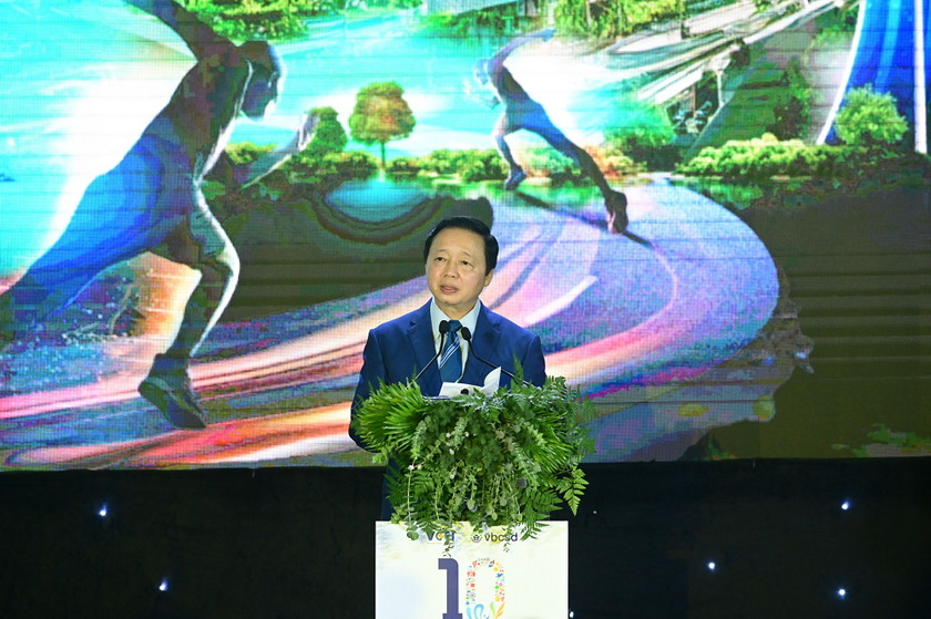 Phó Thủ tướng Trần Hồng Hà phát biểu tại Diễn đàn *ảnh VCCI)