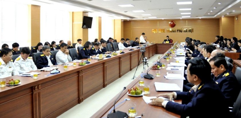 Phó Tổng cục trưởng Tổng cục Thuế Vũ Chí Hùng làm việc với Cục Thuế TP Hà Nội
