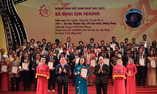 Chủ tịch nước trao danh hiệu Nông dân Việt Nam xuất sắc 