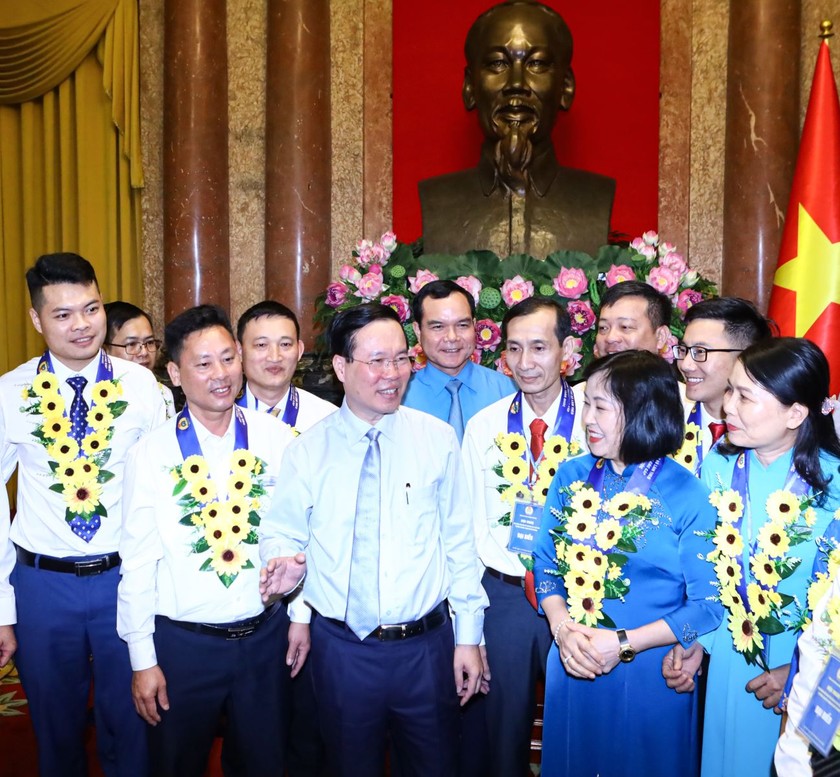 Chủ tịch nước gặp mặt công đoàn viên tiêu biểu học tập và làm theo tấm gương Hồ Chí Minh ảnh 1