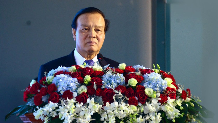 Phó Thủ tướng kiêm Bộ trưởng Bộ Tài chính Cộng hòa Dân chủ Nhân dân Lào Somdy DOUANGDY ghi nhận sự phát triển và đóng góp của VietinBank Lào