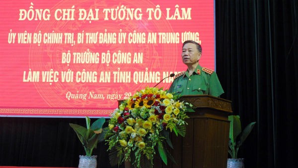 Bộ trưởng Bộ Công an Tô Lâm phát biểu chỉ đạo buổi làm việc