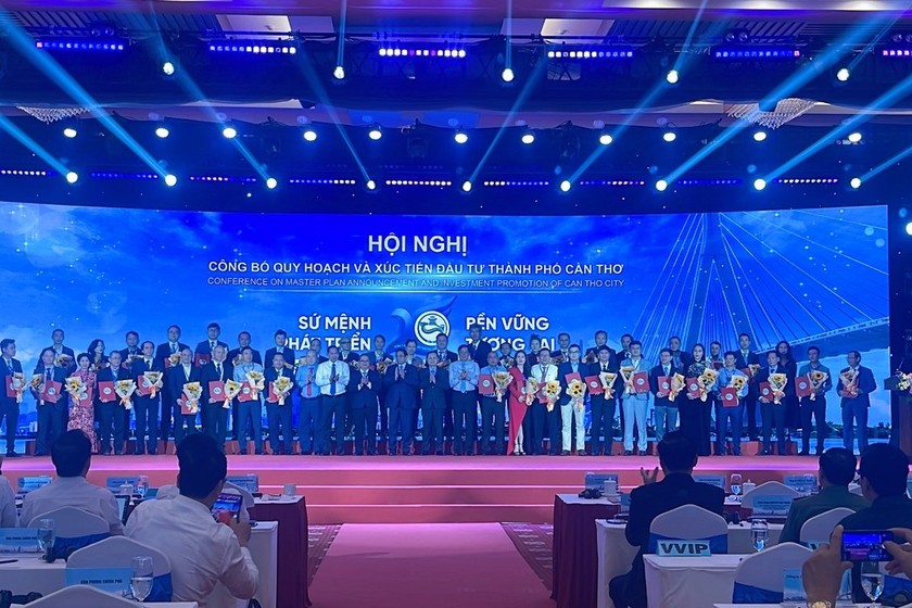 Thủ tướng Phạm Minh Chính dự Hội nghị công bố Quy hoạch TP Cần Thơ ảnh 2