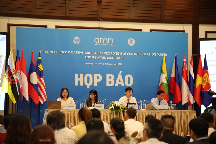Buổi họp báo cung cấp thông tin về Hội nghị Bộ trưởng Thông tin ASEAN lần thứ 16 và các hội nghị liên quan.