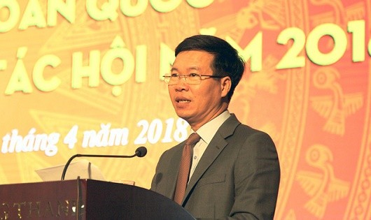 Ủy viên Bộ Chính trị, Bí thư T.Ư đảng, Trưởng Ban Tuyên giáo TƯ  Võ Văn Thưởng phát biểu tại Hội nghị.