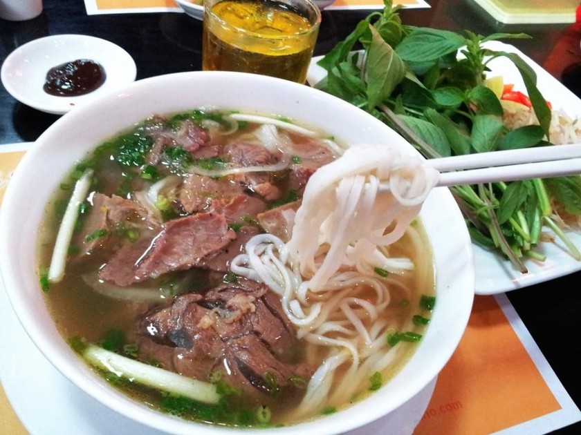 Phở là món ăn truyền thống của Việt Nam,thể hiện phong cách sống của người Việt. Ảnh minh họa.