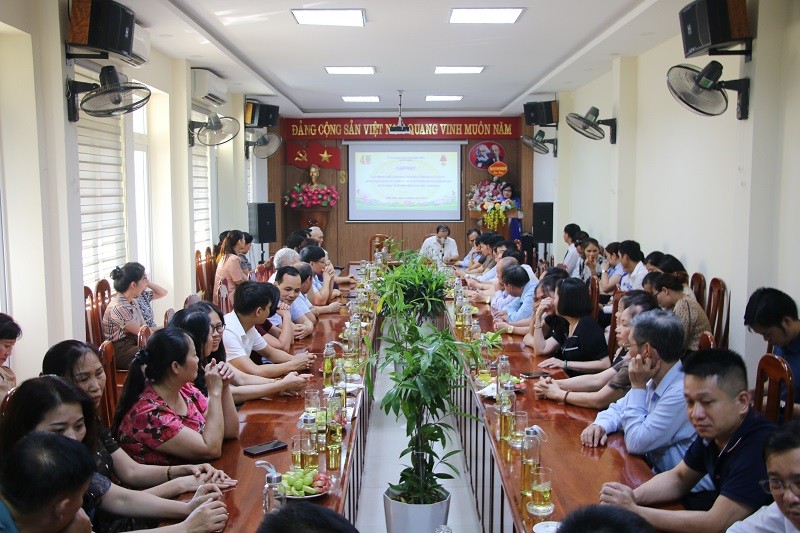 Thứ trưởng tham gia buổi Gặp mặt các đồng chí lãnh đạo, nguyên lãnh đạo và công chức, viên chức Sở Tư pháp tỉnh Điện Biên qua các thời kỳ.