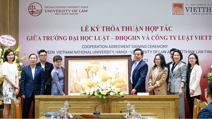 Trường ĐH Luật – ĐHQGHN ký thỏa thuận hợp tác với Công ty Luật Vietthink về đào tạo và sử dụng nhân lực ảnh 2