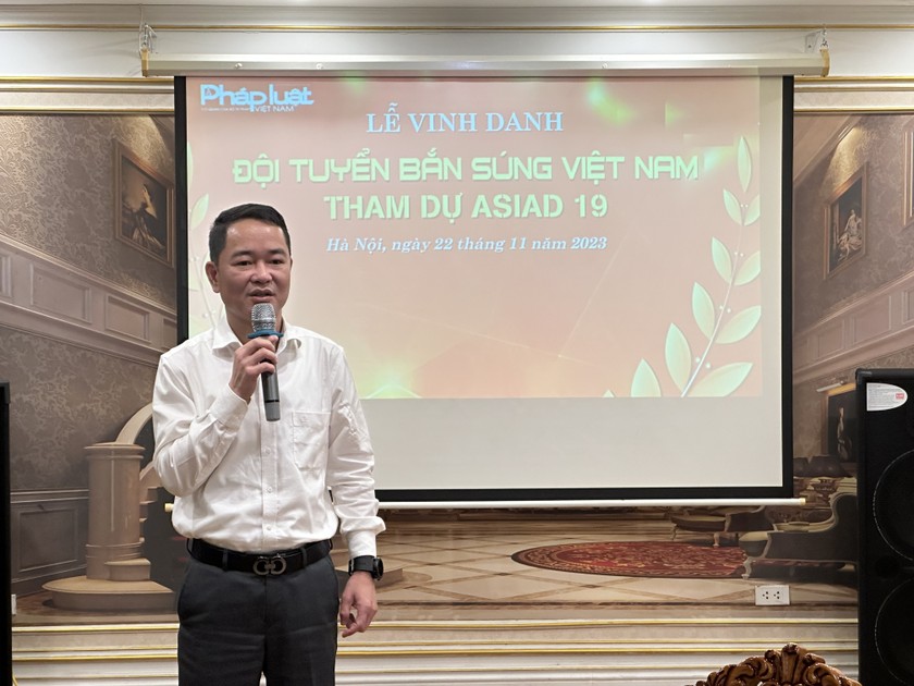 Tổng biên tập Báo Pháp luật Việt Nam Vũ Hoài Nam phát biểu tại buổi lễ