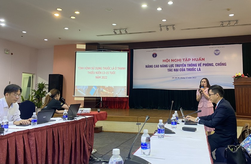 Bà Nguyễn Thị Thu Hương - Quỹ Phòng chống tác hại thuốc lá (Bộ Y tế) chia sẻ tại Hội nghị