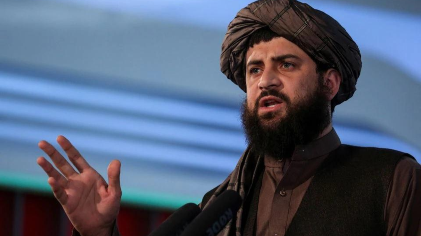 Quyền Bộ trưởng Bộ Quốc phòng Afghanistan Mullah Mohammad Yaqoob phát biểu trong lễ tưởng niệm cha mình, ông Mullah Mohammad Omar, nhà lãnh đạo quá cố và là người sáng lập Taliban, tại Kabul, Afghanistan, ngày 24/4/2022. Ảnh: Reuters