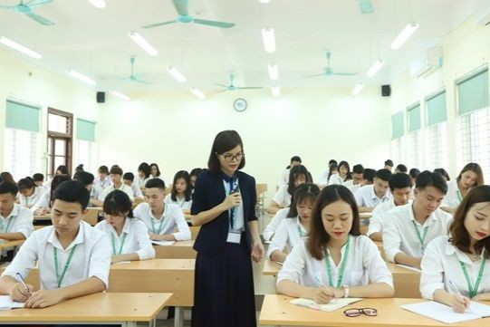 Giáo dục ĐH ở Việt Nam cần tháo gỡ những “điểm nghẽn” pháp lý. (Nguồn ảnh: avnuc.vn)