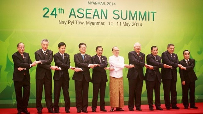 Thủ tướng Nguyễn Tấn Dũng tham dự phiên họp các nhà lãnh đạo ASEAN