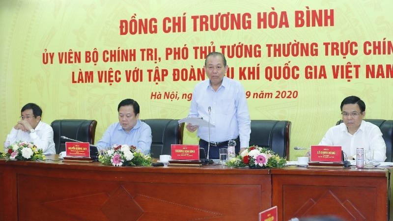Phó Thủ tướng Thường trực Trương Hòa Bình phát biểu tại buổi làm việc với PVN (Ảnh: Lê Sơn)