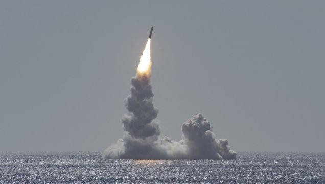 Hình ảnh vụ phóng tên lửa do Hải quân Mỹ công bố.