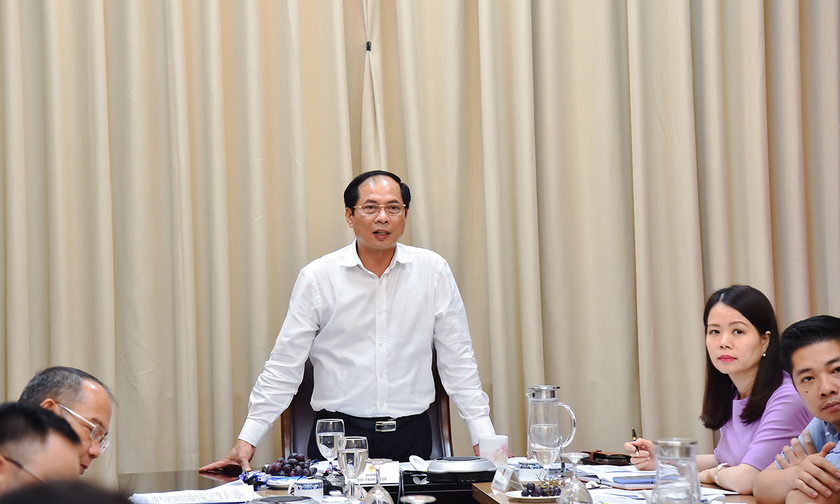 Bộ trưởng Ngoại giao Bùi Thanh Sơn chủ trì hội nghị.