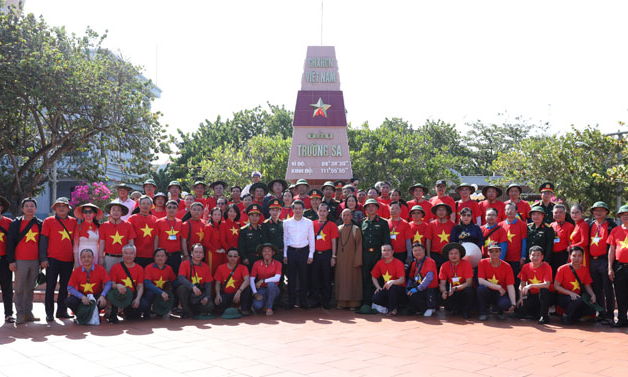 Thông qua nhiều hoạt động thiết thực, Đoàn công tác đã góp phần mang tình cảm chân thành, lòng tri ân của cán bộ, đảng viên, các tầng lớp nhân dân Thủ đô đến với cán bộ, chiến sĩ ở các điểm đảo của Trường Sa.