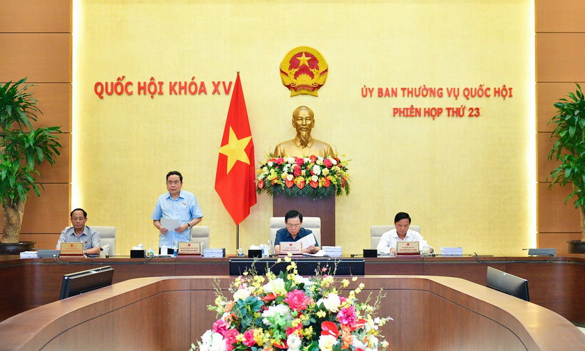 Phó Chủ tịch Thường trực QH Trần Thanh Mẫn điều hành nội dung thảo luận.