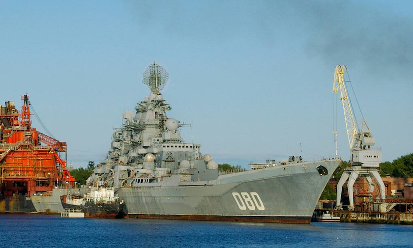 Tàu tuần dương Đô đốc Nakhimov của Nga.
