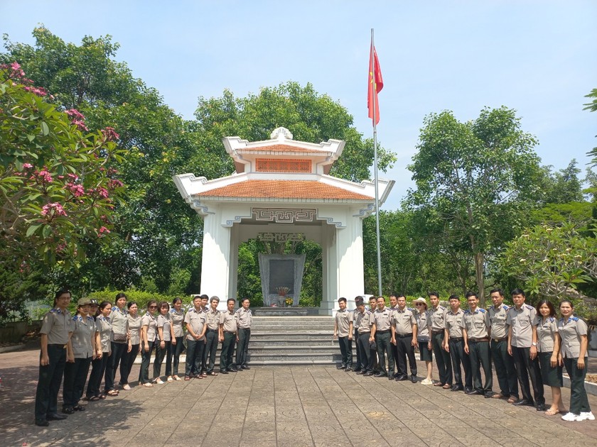 Cục THADS tỉnh Hà Nam tổ chức “Về nguồn” tại Tuyên Quang.