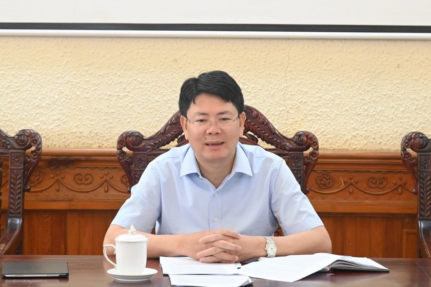 Thứ trưởng Bộ Tư pháp Nguyễn Thanh Tịnh kết luận buổi làm việc.