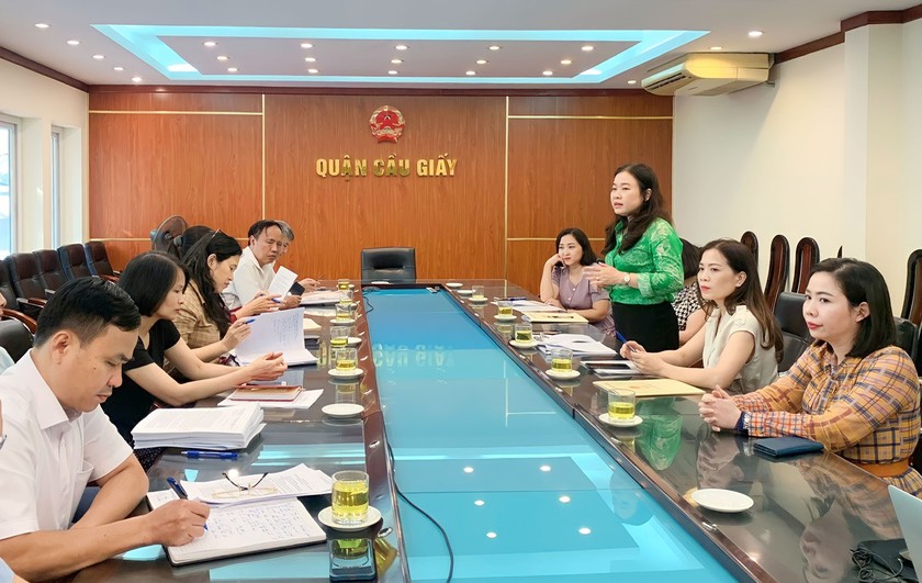 Phó Giám đốc Sở Tư pháp Hà Nội Phạm Thị Thanh Hương phát biểu tại cuộc họp góp ý xây dựng kịch bản cho đội thi tham gia Cuộc thi Hoà giải viên giỏi toàn quốc lần thứ IV, vòng thi khu vực năm 2023.