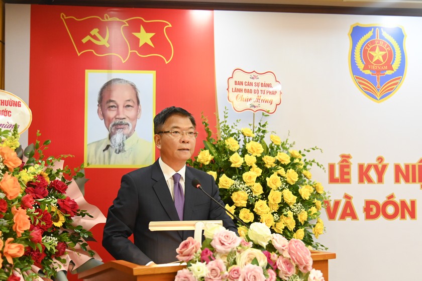Bộ trưởng Lê Thành Long phát biểu chỉ đạo.