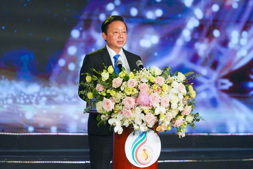 Phó Thủ tướng Chính phủ Trần Hồng Hà phát biểu tại buổi lễ.