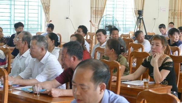 Phú Thọ: Người dân bức xúc tố HTX Điện Thạch Khoán ký khống, chốt công tơ sai