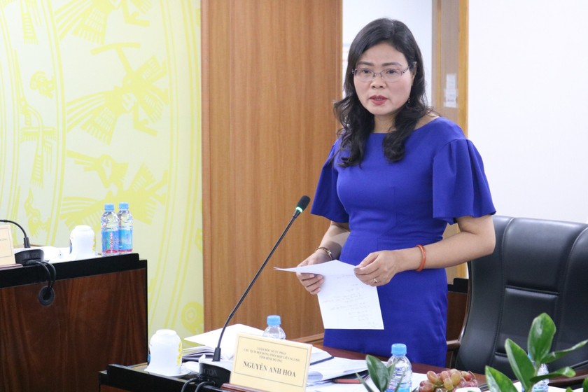Bà Nguyễn Anh Hoa, Giám đốc Sở Tư pháp – Chủ tịch Hội đồng phối hợp liên ngành tỉnh Bình Dương phát biểu tại buổi làm việc.