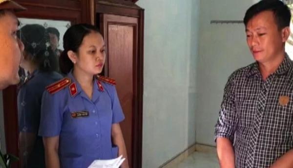 Khởi tố, bắt giam nhân viên công ty dược ở Quảng Ngãi