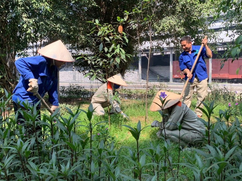 Supe Lâm Thao lập nhiều thành tích thi đua chào mừng kỷ niệm 61 năm công ty bước vào sản xuất ảnh 2