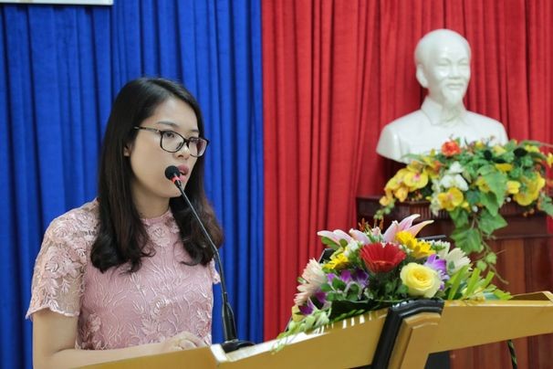 TS Nguyễn Thị Hồng Nhâm - giảng viên Khoa Tài chính, Trường Đại học Kinh tế TP Hồ Chí Minh là một trong hai ứng viên phó giáo sư trẻ nhất sinh năm 1990.