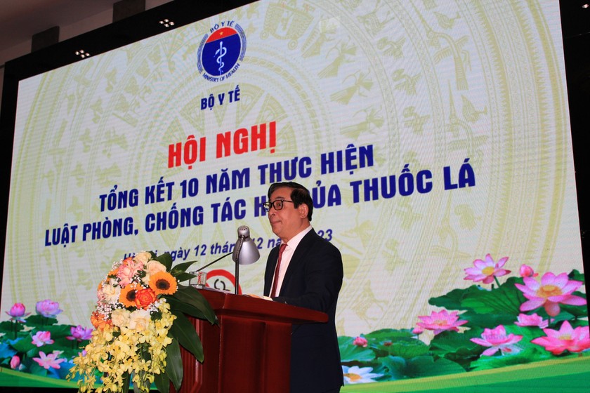 PGS.TS Lương Ngọc Khuê, Cục trưởng Cục Quản lý Khám chữa bệnh, Giám đốc Quỹ Phòng chống tác hại của thuốc lá.