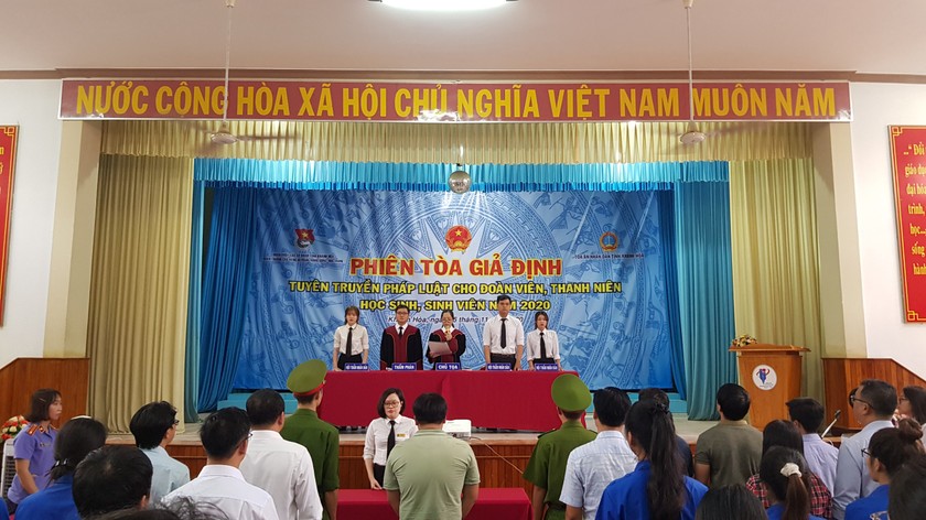 Phiên tòa giả định được tổ chức tại Trường Cao đẳng Sư phạm Trung ương Nha Trang.