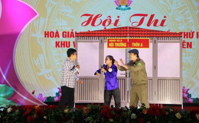 Phần thi tiểu phẩm của đội Khánh Hòa.