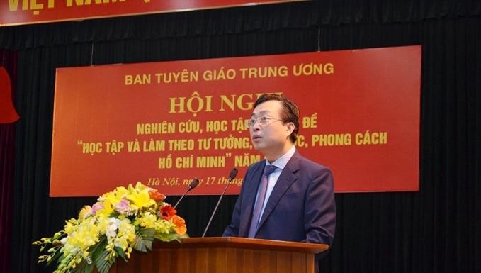 Phó Trưởng Ban Tuyên giáo Trung ương Bùi Trường Giang phát biểu tại  hội nghị.