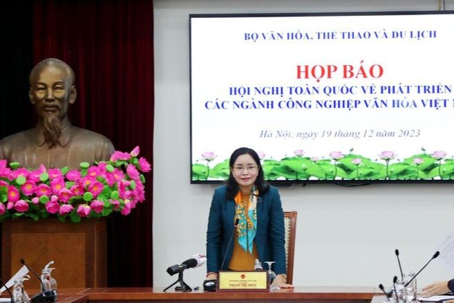 Thứ trưởng Bộ VHTT&DL Trịnh Thị Thủy thông tin về Hội nghị (Ảnh: P.V)