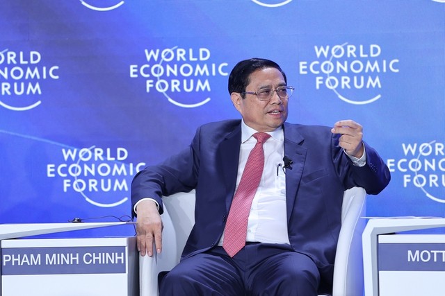 Thủ tướng nhấn mạnh 6 "cơn gió ngược" đang cản trở sự tăng trưởng của kinh tế thế giới và Việt Nam - Ảnh: VGP/Nhật Bắc